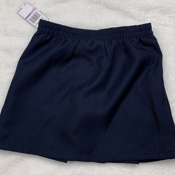 Nautica Little Girls Pleated Scooter Shorts Size 6 - Picture 7 of 7